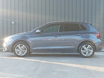 Used Volkswagen Polo 2024 for sale - 77752365: Photo