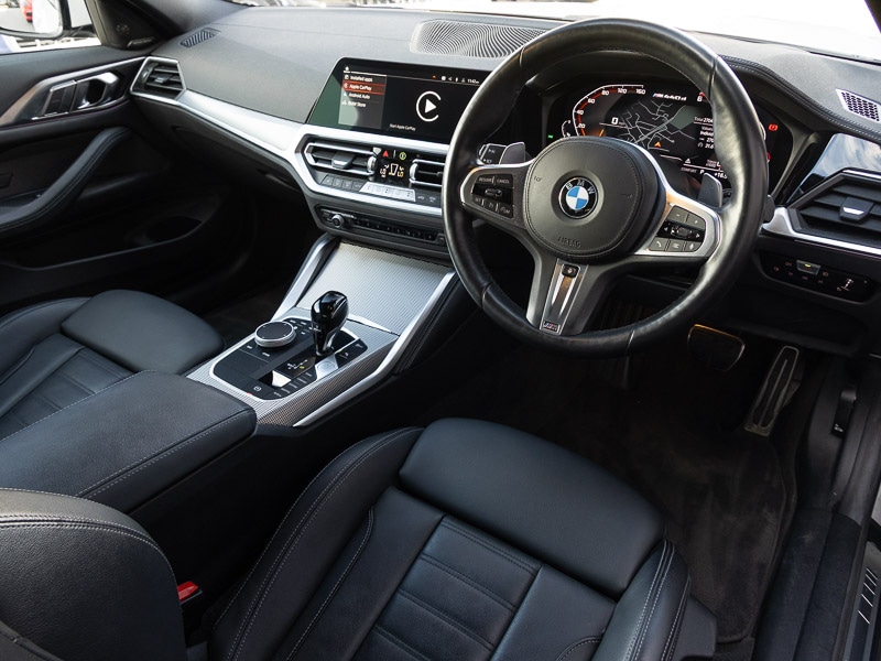 Used BMW 4 Series 2023 for sale - 77022073: Photo 2