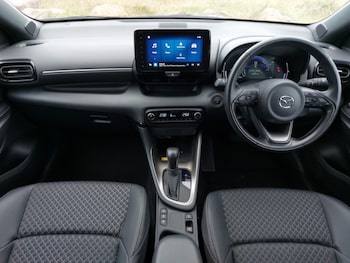 Used Mazda Mazda2 HYBRID 2024 for sale - 76404246: Photo