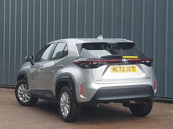 Used Toyota Yaris Cross 2022 for sale - 76325369: Photo 3