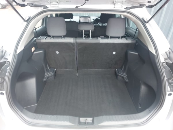 Used Toyota Yaris Cross 2022 for sale - 76325369: Photo 8