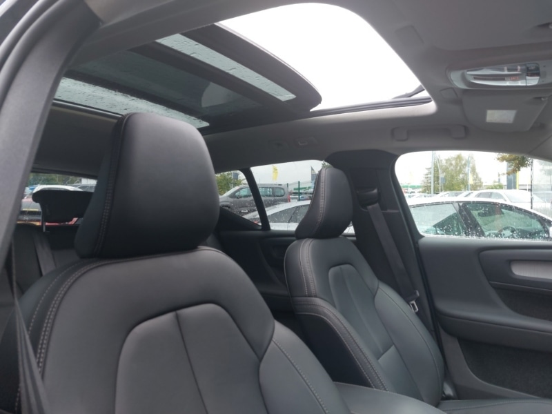 Used Volvo XC40 2024 for sale - 76497845: Photo 12