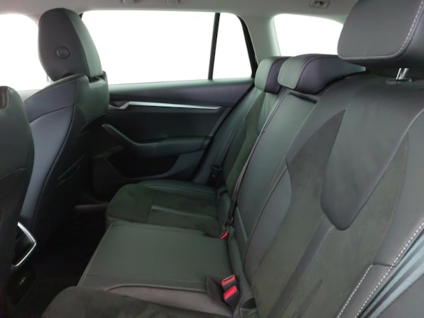 Used Skoda Octavia 2024 for sale - 76244093: Photo 6