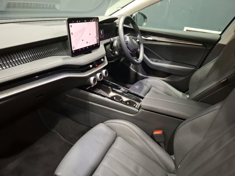 Used Skoda Superb 2024 for sale - 77597370: Photo 5