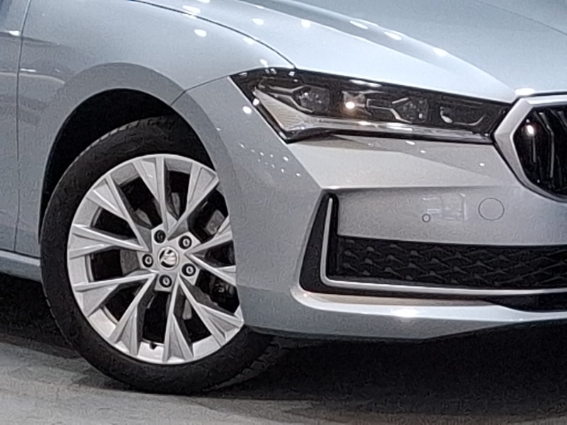 Used Skoda Superb 2024 for sale - 77597370: Photo 9