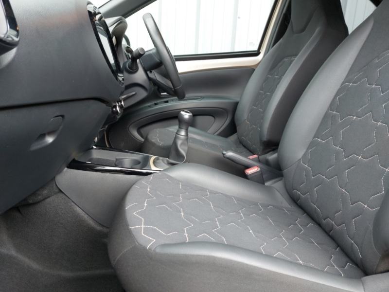 Used Toyota Aygo X 2023 for sale - 77817386: Photo 5