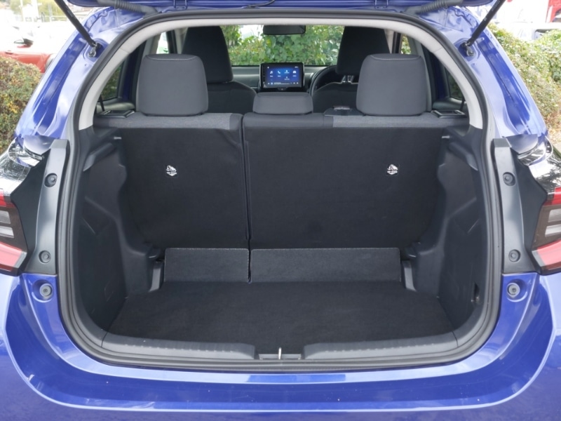 Used Toyota Yaris 2024 for sale - 76335295: Photo 8