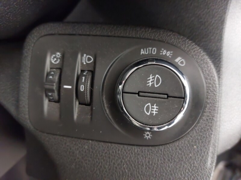 Used Vauxhall Combo Life 2020 for sale - 77875400: Photo 10