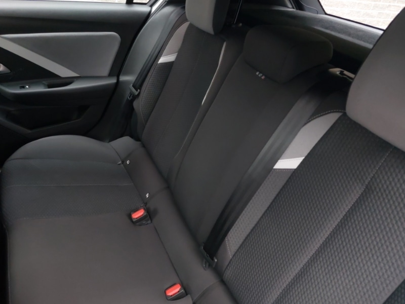 Used Vauxhall Astra 2022 for sale - 76492582: Photo 6