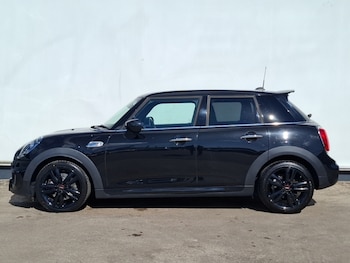 Used MINI Hatch 2020 for sale - 78560751: Photo