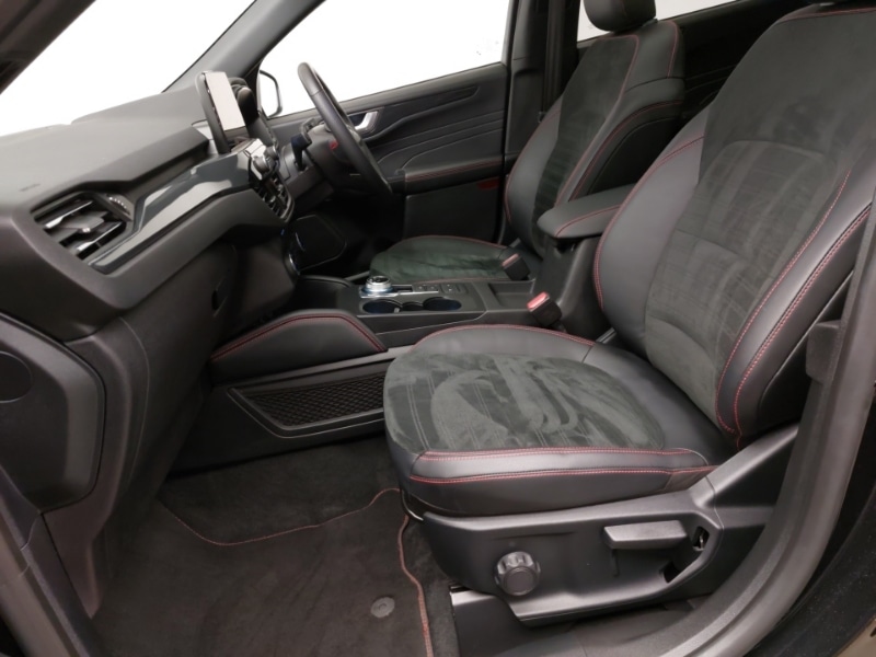 Used Ford Kuga 2023 for sale - 78225637: Photo 5