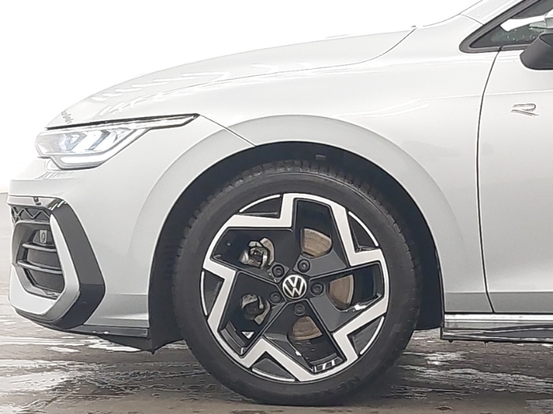 Used Volkswagen Golf 2024 for sale - 77343521: Photo 12