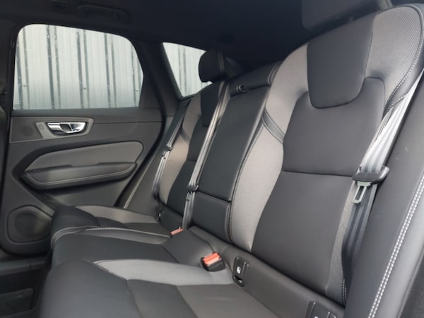 Used Volvo XC60 2022 for sale - 76225664: Photo 6