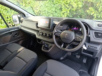 Used Renault Trafic 2026 for sale - 79594518: Photo