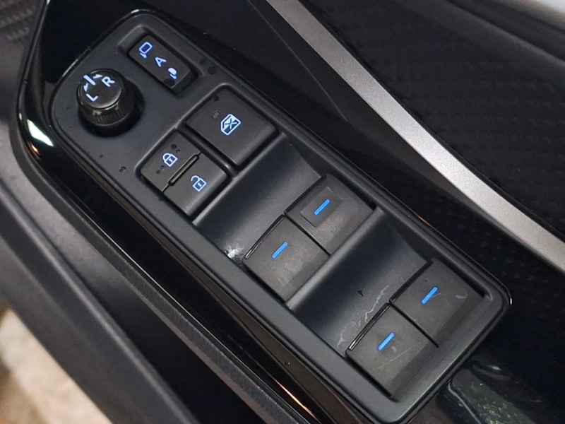 Used Toyota C-HR 2022 for sale - 76700321: Photo 12