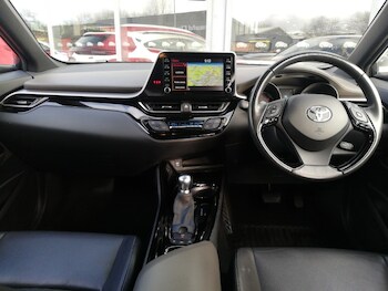 Used Toyota C-HR 2021 for sale - 77954753: Photo