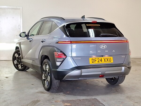 Used Hyundai KONA 2024 for sale - 76269518: Photo 3