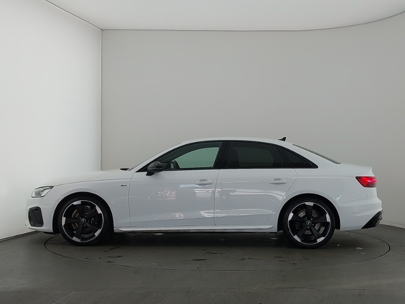 Used Audi A4 2021 for sale - 76532707: Photo 4