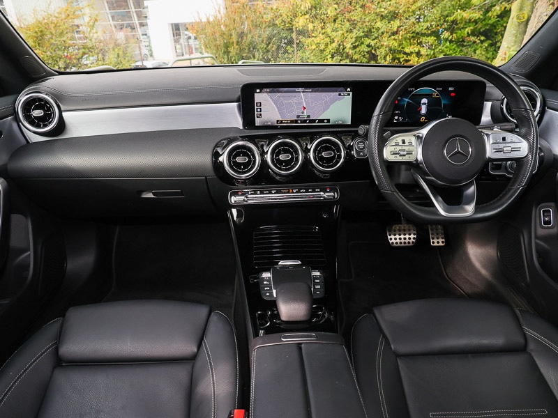 Used Mercedes-Benz CLA 2021 for sale - 76548248: Photo 2