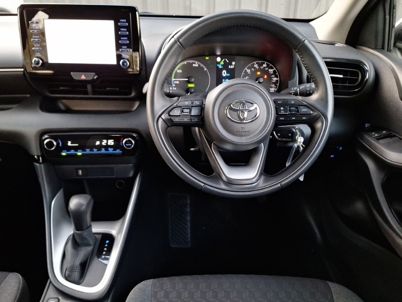 Used Toyota Yaris 2023 for sale - 76431290: Photo 7