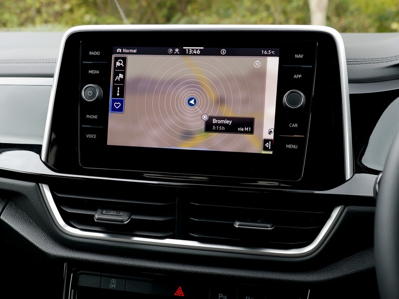 Used Volkswagen T-Roc 2023 for sale - 76695222: Photo 11