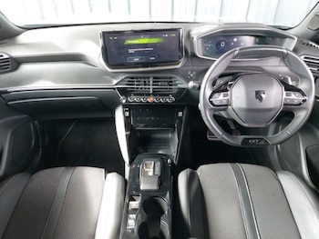 Used Peugeot 2008 2023 for sale - 75731575: Photo