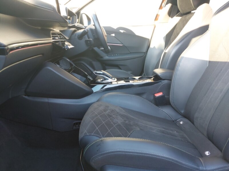 Used Peugeot 2008 2021 for sale - 77949795: Photo 5