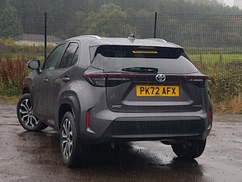 Used Toyota Yaris Cross 2022 for sale - 76881154: Photo