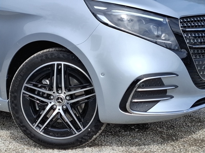 Used Mercedes-Benz V-Class 2025 for sale - 76145062: Photo 9