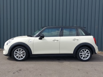 Used MINI Hatch 2020 for sale - 79069518: Photo