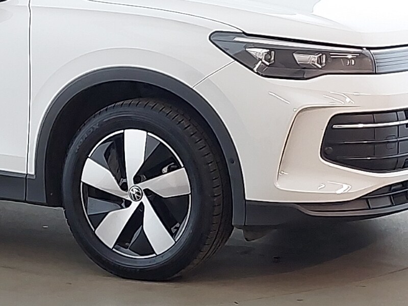 Used Volkswagen Tiguan 2024 for sale - 77544618: Photo 9