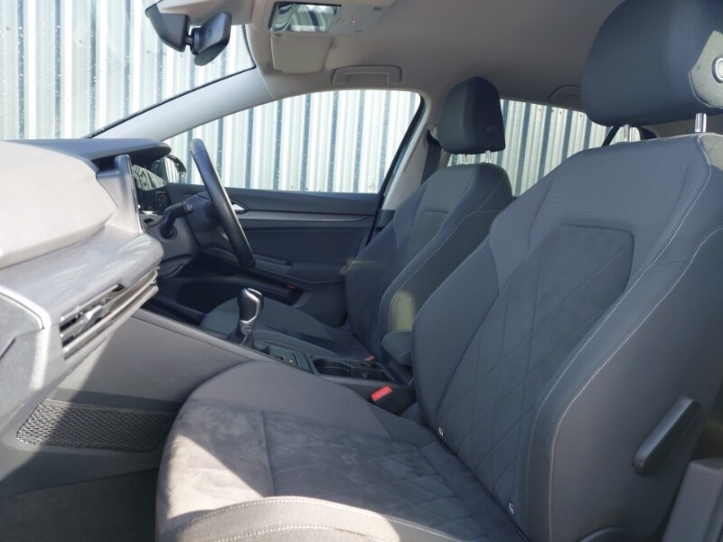 Used Volkswagen Golf 2020 for sale - 77948663: Photo 5