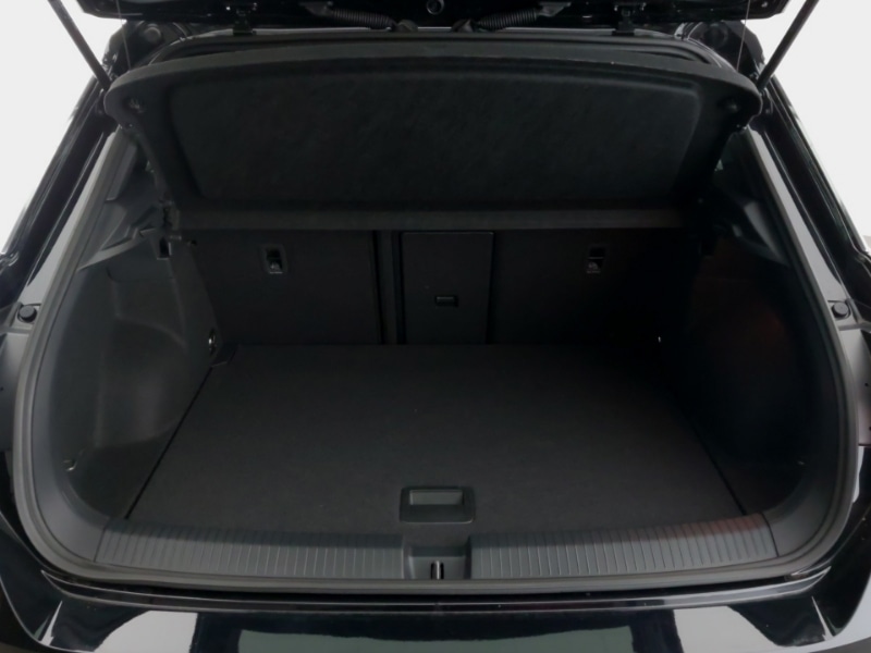 Used Volkswagen T-Roc 2025 for sale - 77039532: Photo 8