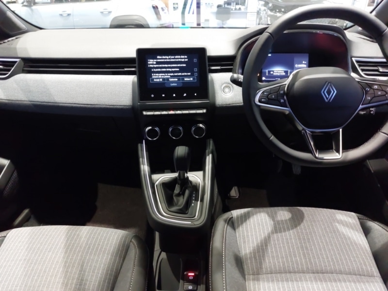 Used Renault Clio 2026 for sale - 77585522: Photo 2