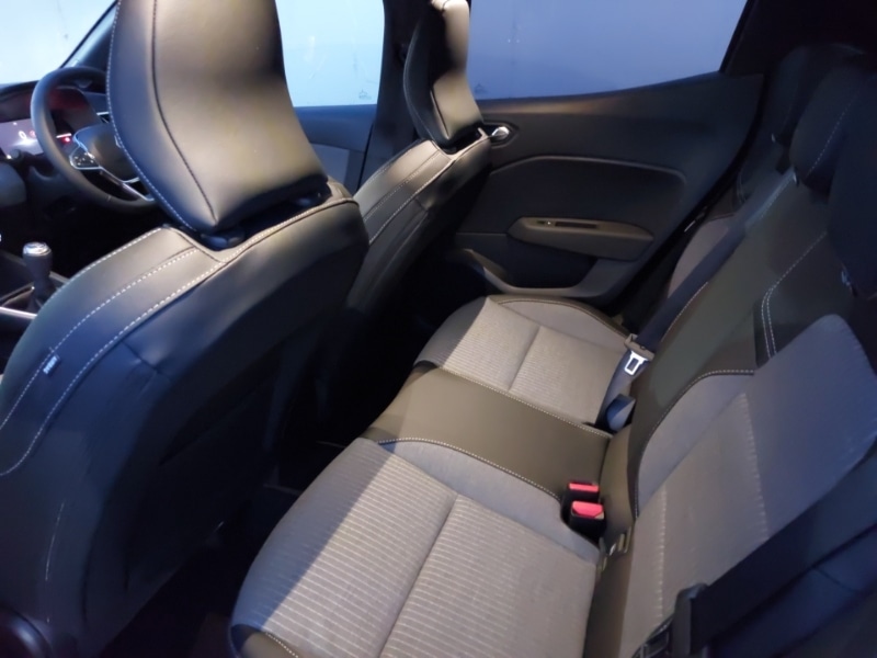 Used Renault Clio 2026 for sale - 77585522: Photo 6