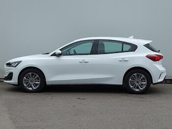 Used Ford Focus 2023 for sale - 76526346: Photo