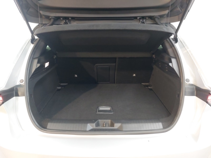 Used Vauxhall Astra 2023 for sale - 77652533: Photo 8