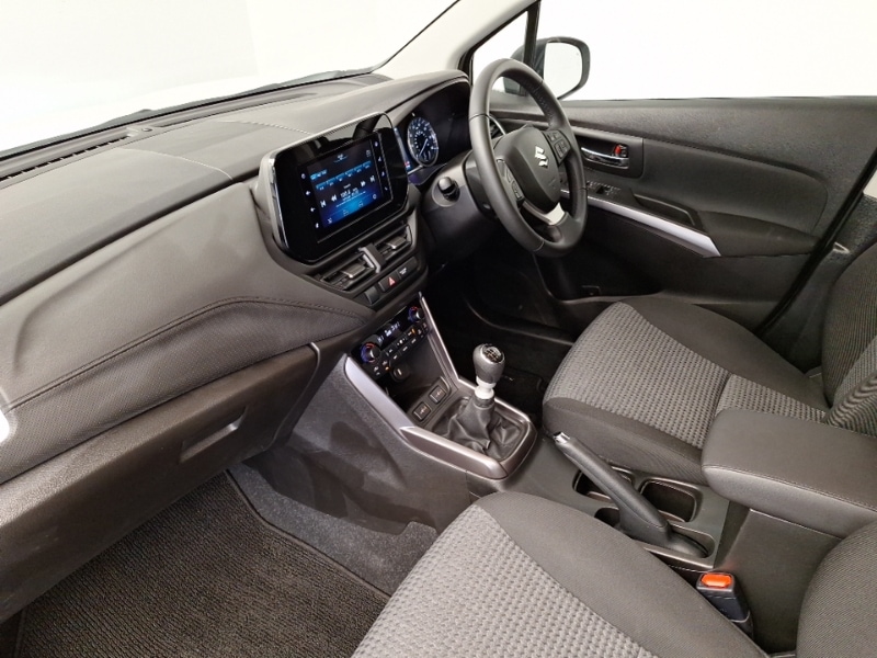 Used Suzuki SX4 S-Cross 2023 for sale - 76907505: Photo 5