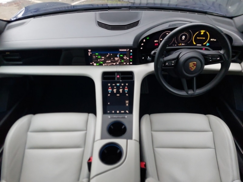 Used Porsche Taycan 2020 for sale - 76591795: Photo 2