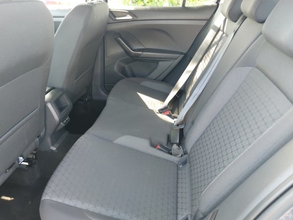 Used Volkswagen T-Cross 2023 for sale - 76207759: Photo 6