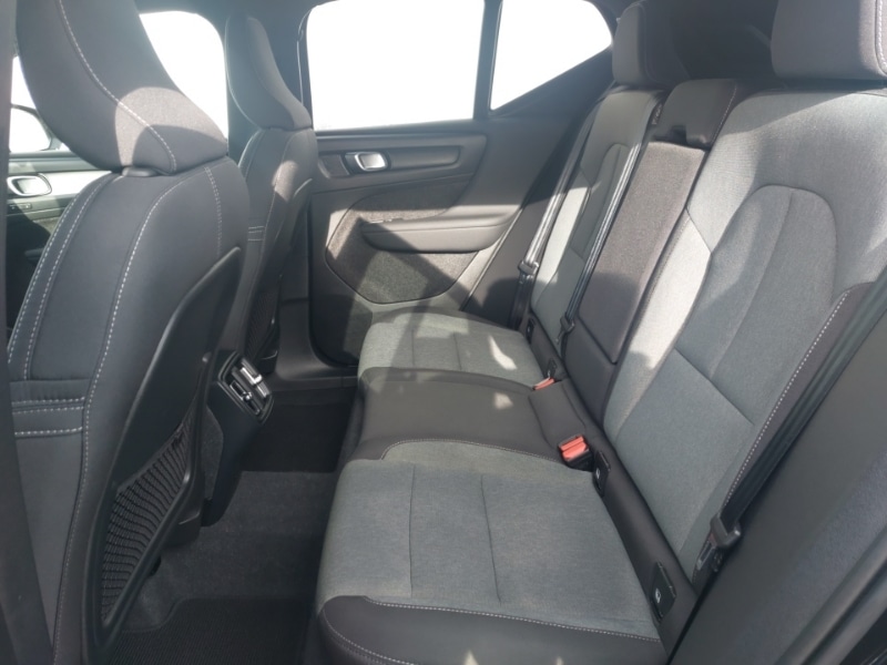 Used Volvo XC40 2023 for sale - 76786277: Photo 6