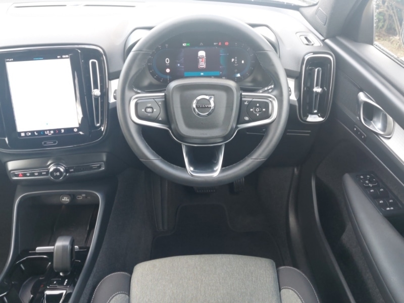 Used Volvo XC40 2023 for sale - 76786277: Photo 7