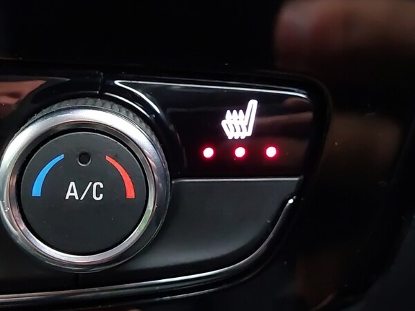 Used Vauxhall Mokka 2021 for sale - 76212554: Photo 12