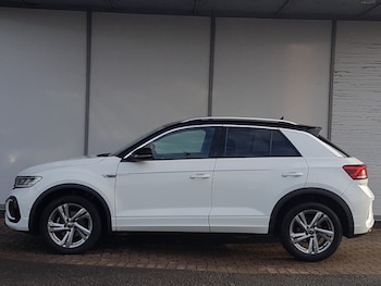 Used Volkswagen T-Roc 2022 for sale - 76951963: Photo