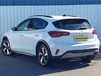 Used Ford Focus 2022 for sale - 76427168: Photo