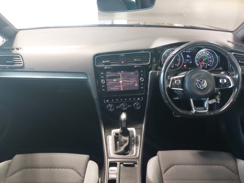 Used Volkswagen Golf 2020 for sale - 76770805: Photo 2