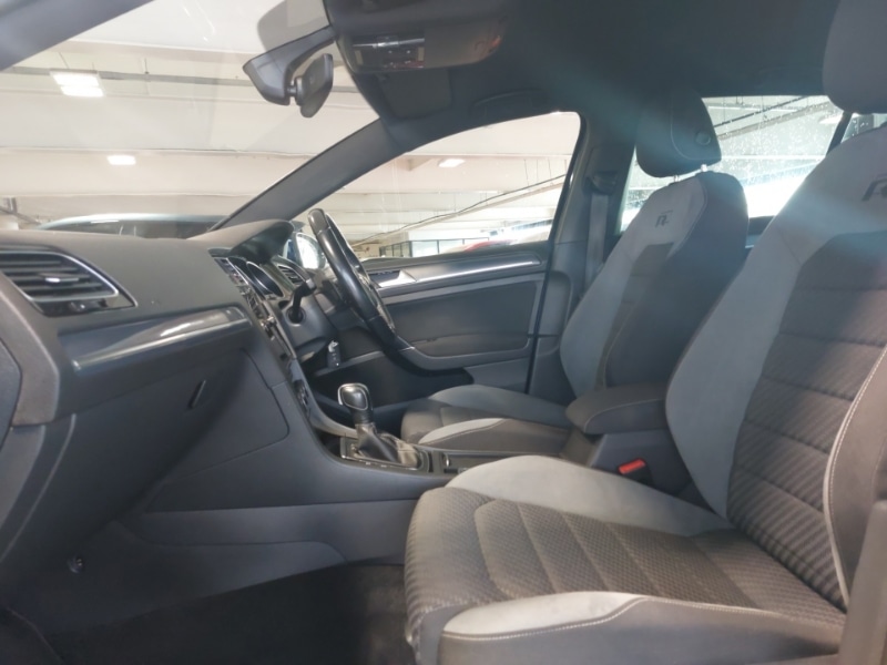 Used Volkswagen Golf 2020 for sale - 76770805: Photo 5