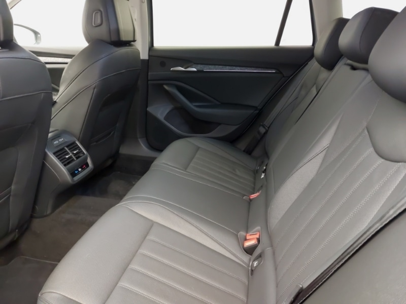 Used Skoda Superb 2024 for sale - 76456322: Photo 6