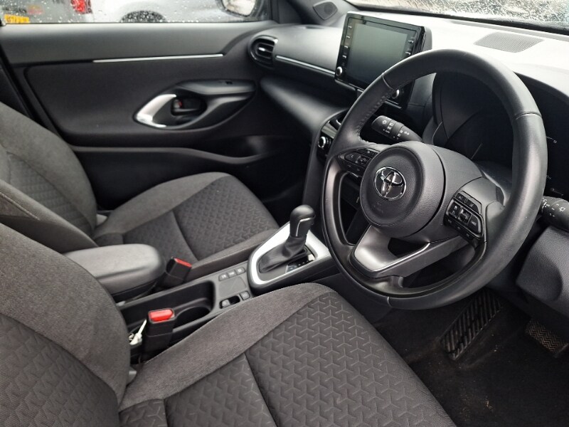 Used Toyota Yaris Cross 2023 for sale - 77874809: Photo 10