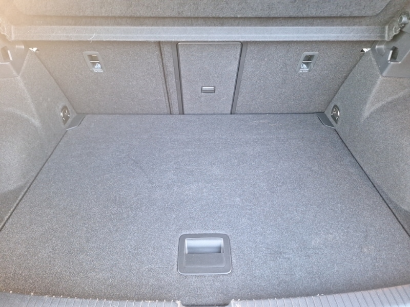 Used Volkswagen T-Roc 2022 for sale - 76789048: Photo 8